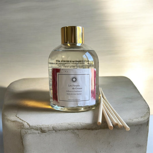 Diffuseur d'ambiance (Baie de rose et santal)