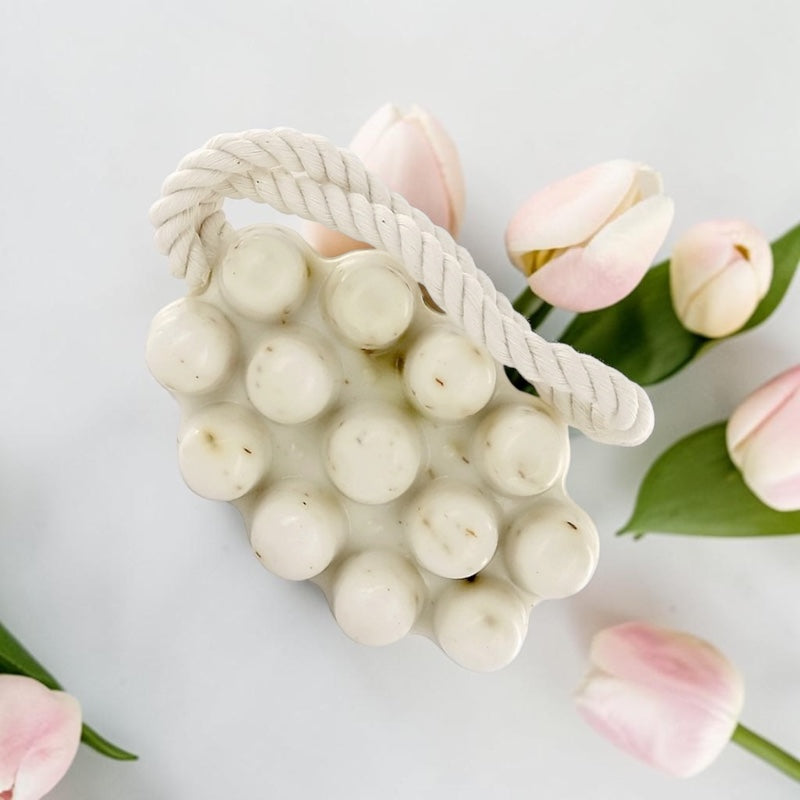 Savon de massage aux pétales de rose